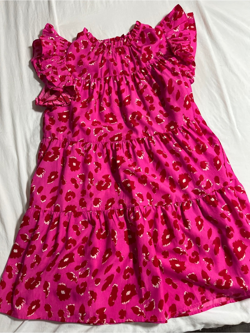 Women’s size medium pink, leopard ruffle animal  print dress jodifl